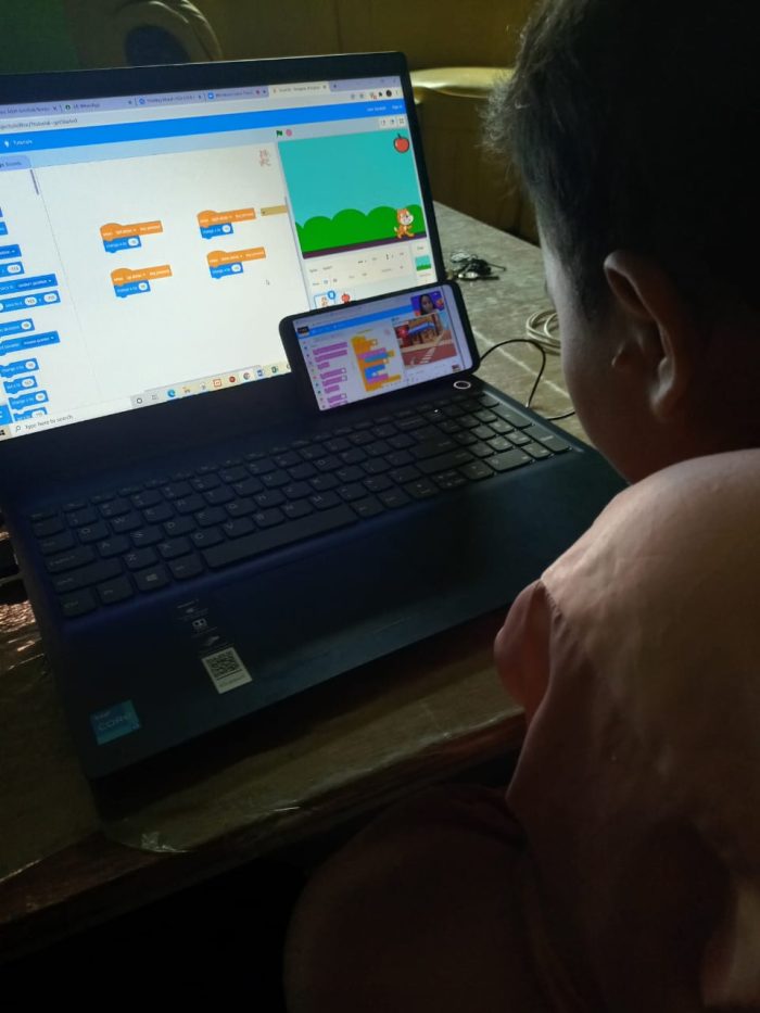 belajar coding untuk anak SD-SMP yang menyenangkan di Hacktivkidz