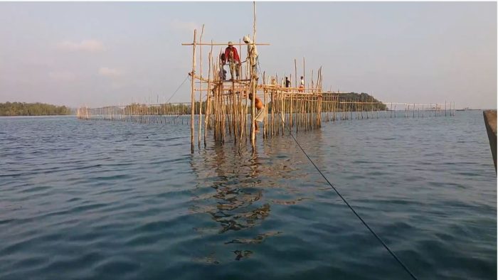 Kehidupan nelayan ddi kepulauan Riau sebagai kearifan Lokal